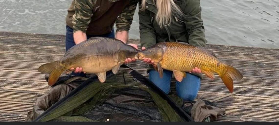 Hotel Lakeside Retreat With Hot Tub & Fishing Peg At Tattershall Lakes Country Park Zewnętrze zdjęcie